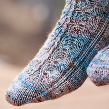 Indlæs billede til gallerivisning Forget-me-not Sokker - Strikkeopskrift