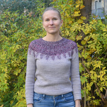 Indlæs billede til gallerivisning Garnpakke til Field Sweater i Arroyo med Mohair Bærestykke