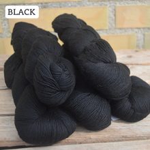 Indlæs billede til gallerivisning Malabrigo Mechita