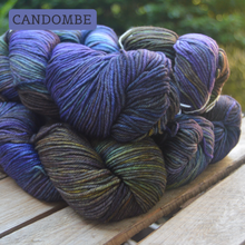 Indlæs billede til gallerivisning Min Første Hue Strikkekit (med 4,5 mm strikkepinde)