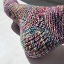 Indlæs billede til gallerivisning Back to Basic Sokker - Strikkekit