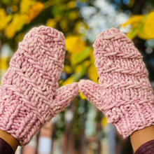 Indlæs billede til gallerivisning Strikkekit - Whirlstream Luffer