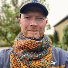Indlæs billede til gallerivisning Malabrigo Dos Tierras Garnpakke til The Shift Cowl