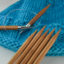 Indlæs billede til gallerivisning ChiaoGoo Strikkepindesæt til Huer, Bambus + Bambus