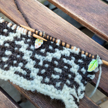 Indlæs billede til gallerivisning Ellinge-Askehave Uldgarn 275 m - Naturligt Mørkebrun