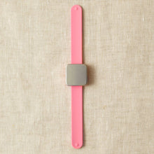 Indlæs billede til gallerivisning CocoKnits Magnet Armbånd