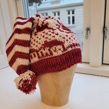 Indlæs billede til gallerivisning Strikkekit - Silent Night Nissehue