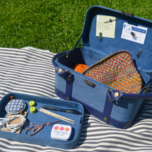 Indlæs billede til gallerivisning Strikkekuffert fra Della Q