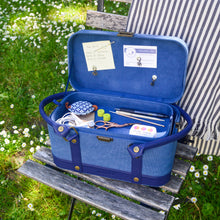 Indlæs billede til gallerivisning Strikkekuffert fra Della Q