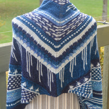 Indlæs billede til gallerivisning Only Yarn in the Building Sjalet - Strikkeopskrift
